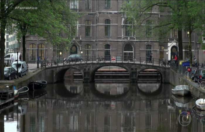 Amsterdã, uma das cidades mais famosas do mundo, está em obras para não afundar
