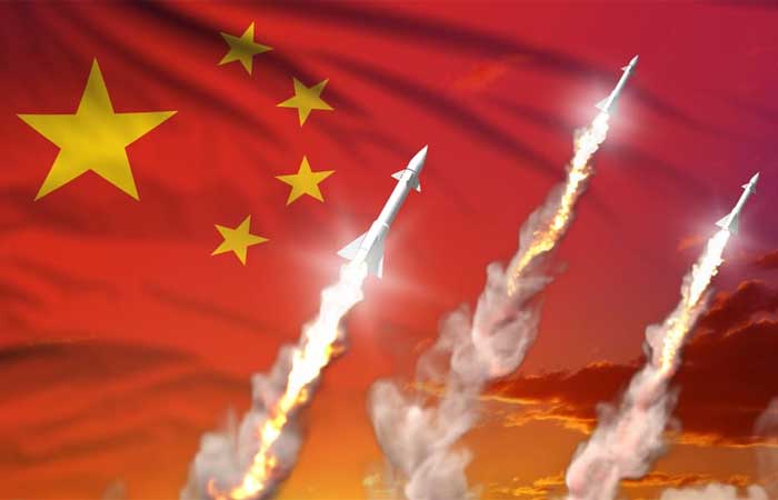 China testa foguete com um novo motor de combustível sólido maciço