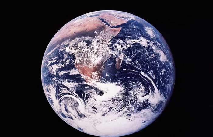 “É provável que exista vida fora da Terra”, diz chefe da Nasa