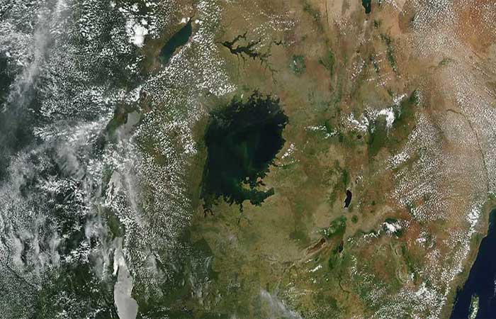 Grandes lagos sofrem seis vezes mais ondas de calor extremo do que há 20 anos