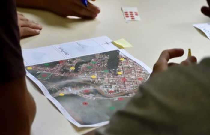 Estudo propõe envolver jovens no mapeamento de risco e na prevenção de desastres ambientais