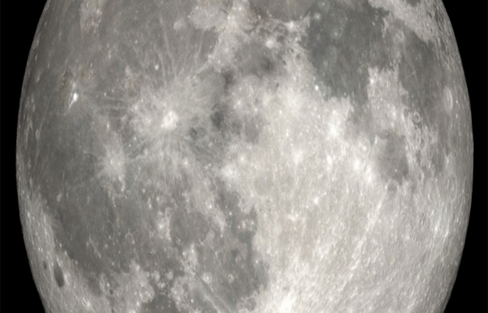 Lua Rosa ilumina o céu: confira imagens e saiba como observar