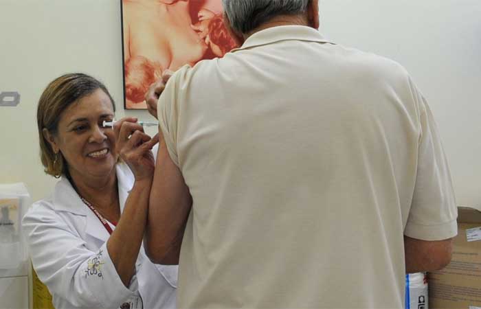 Vacinação contra a gripe começa hoje em todo o país; Meta é imunizar 76,5 milhões de pessoas até 3 de junho