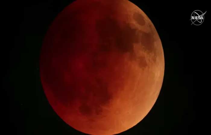 Eclipse lunar total: veja fotos incríveis da “Lua de Sangue”