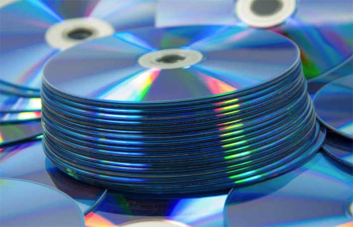 Lixo eletrônico: estudo recicla CDs para produzir biossensores de baixo custo