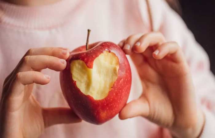 Os alimentos que devem fazer parte da dieta diária e semanal das crianças até os 5 anos
