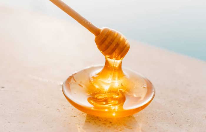 Substituir açúcar por mel é uma troca inteligente? Confira se essa troca é realmente benéfica