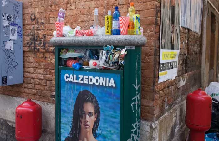 Contra lixo e garrafas, autoridades de Veneza fazem apelo aos turistas