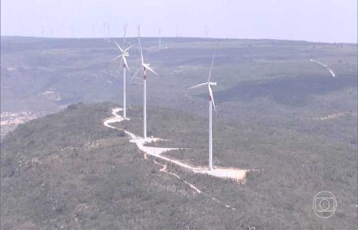 Produção de eletricidade com fontes de energia renováveis precisa dobrar nos próximos 8 anos