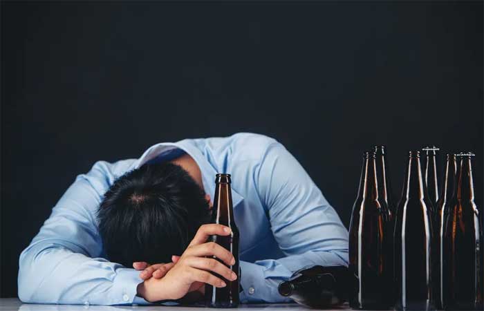 Como saber se sua ressaca é por excesso de bebida ou intolerância ao álcool