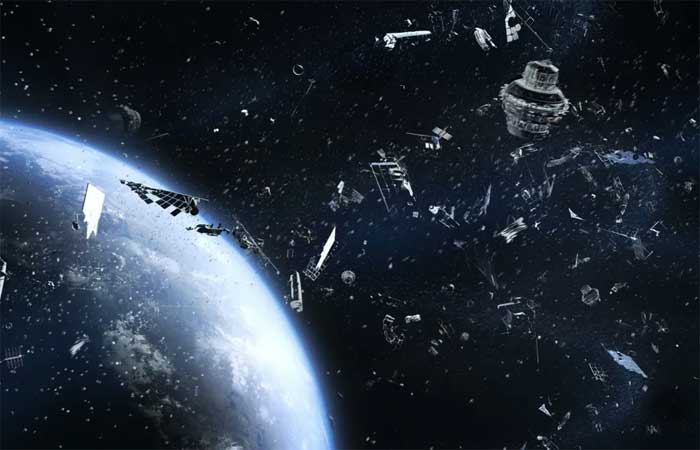 Cientistas calculam chances de lixo espacial matar alguém