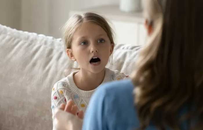 O que provoca a gagueira? Pesquisadora explica a ciência e os mitos sobre o distúrbio da fala