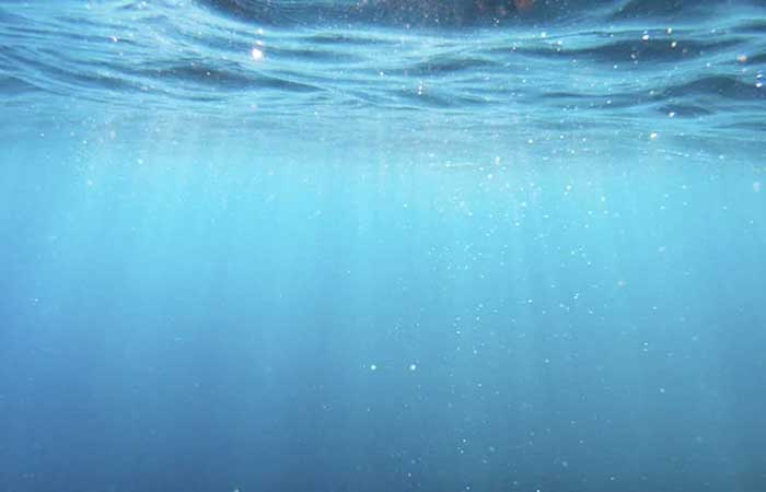 Cientistas produziram hidrogênio por meio de água do mar ‘suja’
