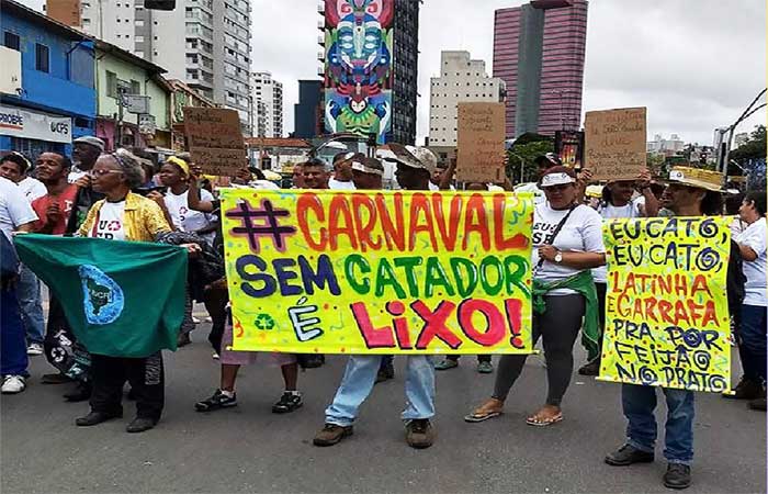 Catadores e catadoras de recicláveis vão ser destaques do carnaval