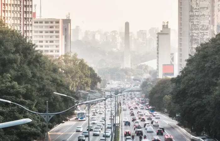 Ar poluído e potencialmente perigoso está quase no planeta todo, diz estudo