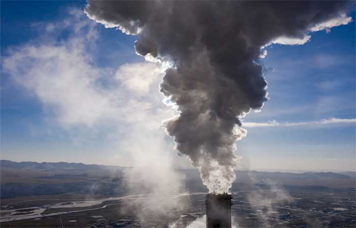 OMS alerta sobre poluição atmosférica: 99% da população mundial respira ar insalubre