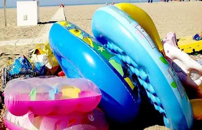 Como reciclar boias e outros infláveis abandonados nas praias?