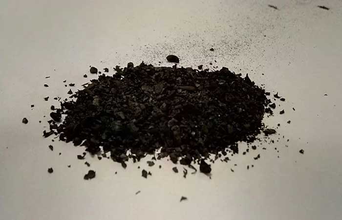 Biocarvão de café recupera solo contaminado com metais pesados