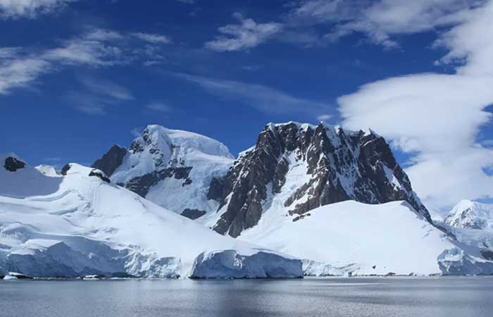 Origem da calota de gelo da Antártida foi atrasada por erosão das reservas costeiras de carbono
