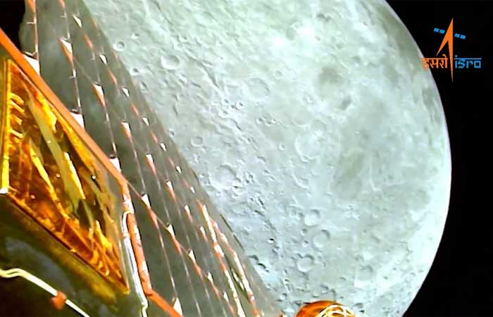Robô explorador indiano confirma presença de oxigênio e enxofre na Lua