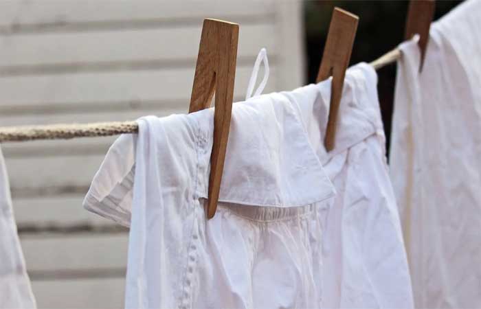 Como desencardir roupa branca: 8 dicas ecológicas