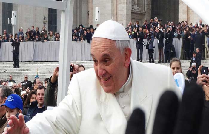 Papa Francisco adverte para perigos das alterações climáticas