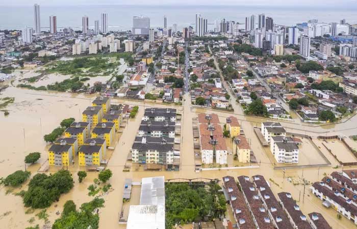 Sete em cada 10 brasileiros sofreram com eventos climáticos extremos
