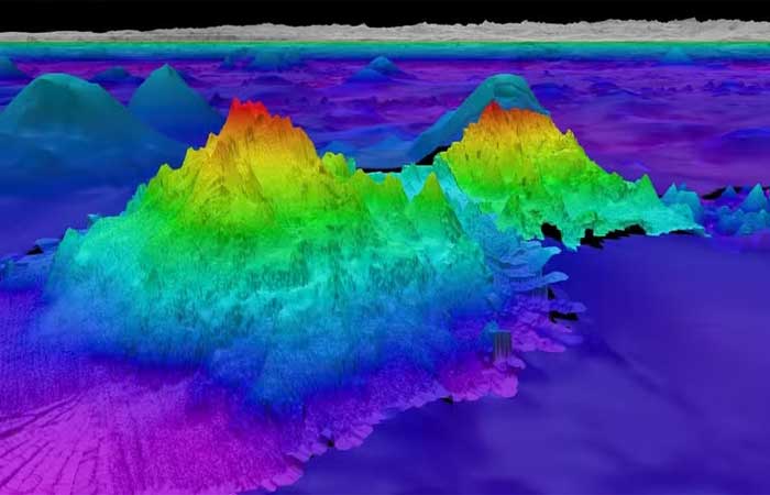 Pesquisadores detectam grandes montanhas submarinas entre Peru e Chile