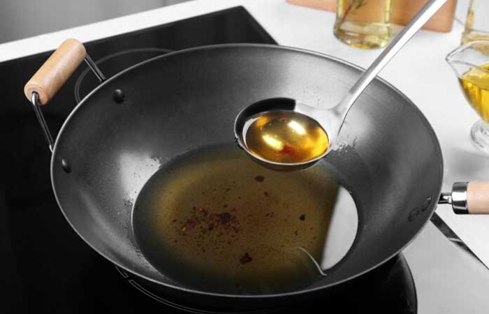 Como descartar óleo de cozinha usado de forma responsável