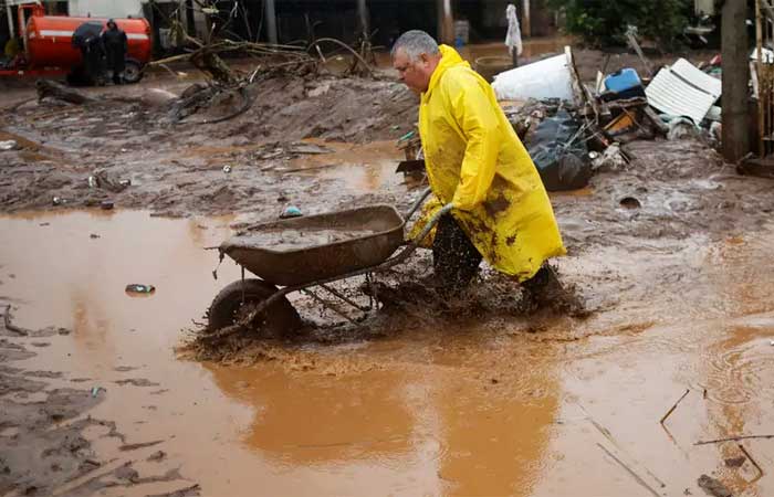 O que é a leptospirose, um temor no RS após as enchentes