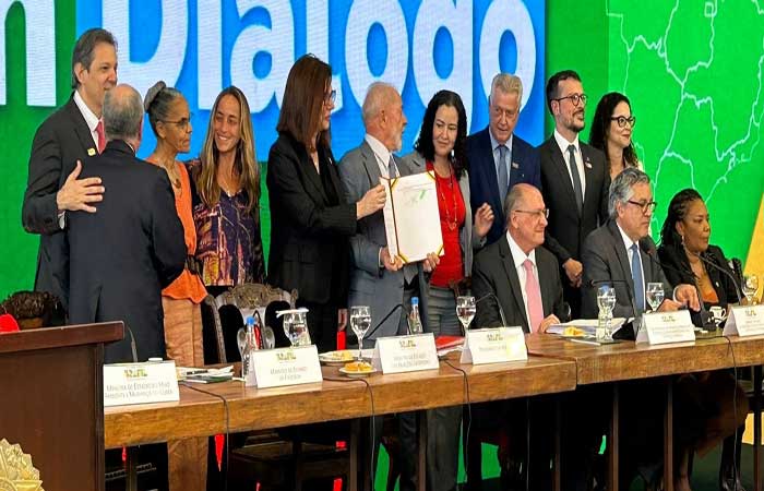 Lula assina decreto que institui Estratégia Nacional de Economia Circular