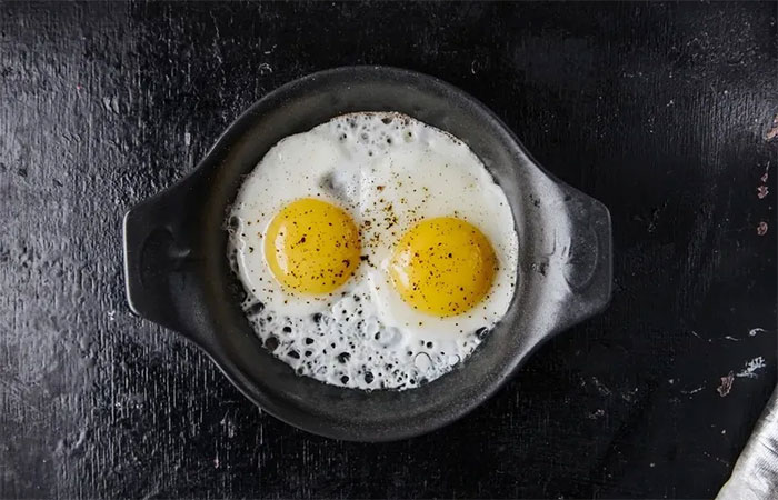 Mito ou verdade: comer um ovo por dia faz bem à saúde?