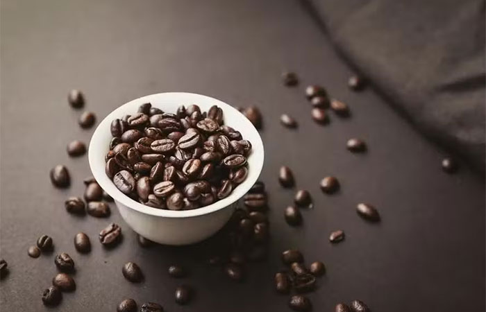 Cientistas descobrem número de xícaras de café que você precisa beber por dia para obter mais benefícios