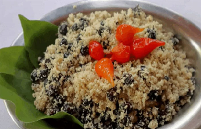 Formigas tanajuras viram farofa, bolo, petiscos e até salada: conheça o uso do inseto na culinária do ES