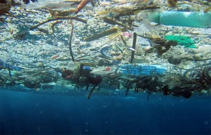 Brasil descarta 8% de todo o plástico que chega aos oceanos