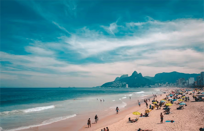 Por que o mar é salgado? Ao contrário dos lagos e rios que apresentam água doce, o oceano é um sistema cumulativo, segundo conta especialista