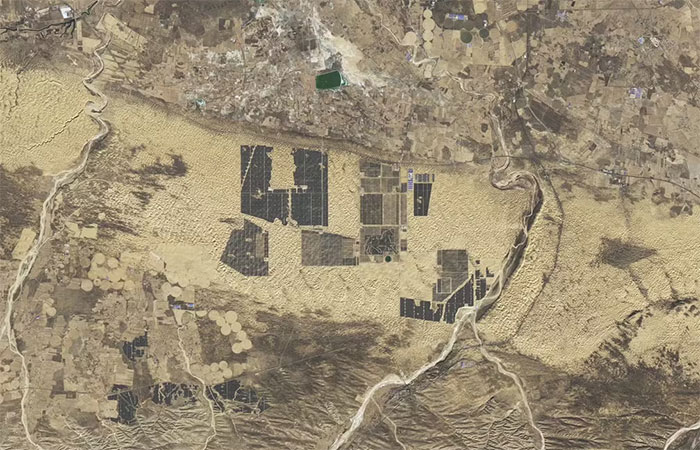 ‘Grande Muralha Solar’ da China está produzindo energia limpa e combatendo a desertificação; entenda como
