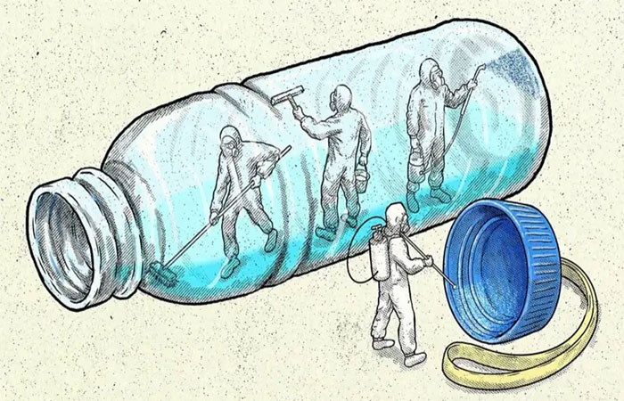 Você está limpando sua garrafa de água o suficiente? Entenda a melhor forma de fazer isso