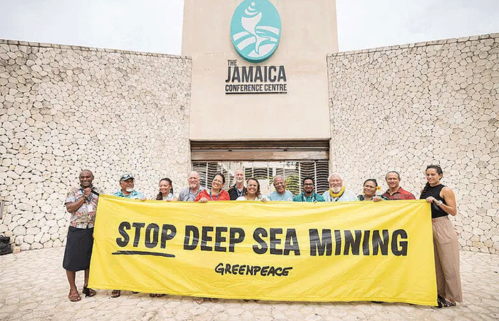 O fundo do mar não está a venda: cresce a pressão por uma moratória da mineração em alto-mar
