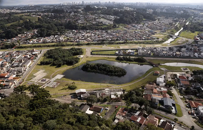 Nova plataforma usa IA para ajudar brasileiros a se adaptar às mudanças climáticas