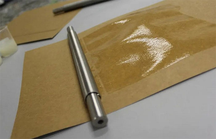 É plástico de papel ou papel plástico? É brasileiro