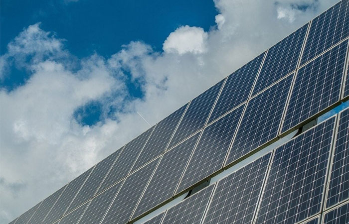 Solar e eólica já suprem o crescimento da demanda global por eletricidade