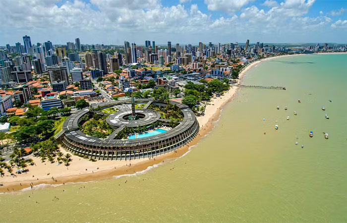 Litoral da Paraíba tem um trecho de praia impróprio para banho