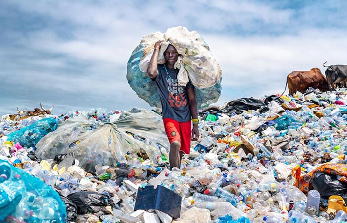 Poluição por plásticos: esforços por um tratado global e o Brasil