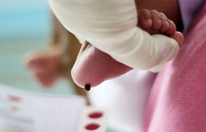 Sangue coletado horas após nascimento de bebês mostrou presença de diversas substâncias químicas industriais