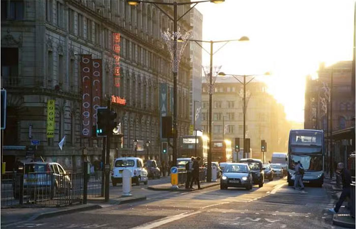 Como o calor gerado pelo trânsito aumenta a temperatura das cidades