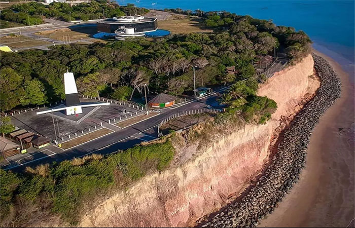 MPPB aciona Prefeitura de João Pessoa, Governo da Paraíba e Sudema na Justiça para conter degradação da barreira do Cabo Branco