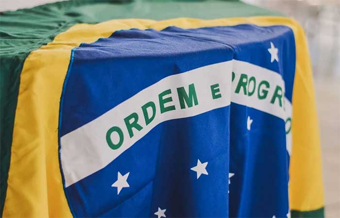 Pela 1ª vez, Brasil tem desenvolvimento humano muito alto