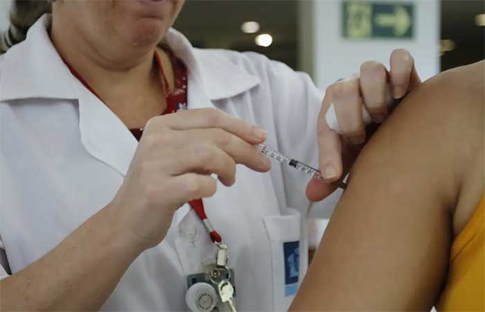 Quem vai viajar para Copa deve estar alerta para vacina do sarampo