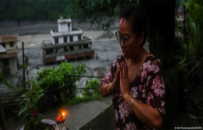Mortes após enchentes no Nepal e Tibete passam de 600
